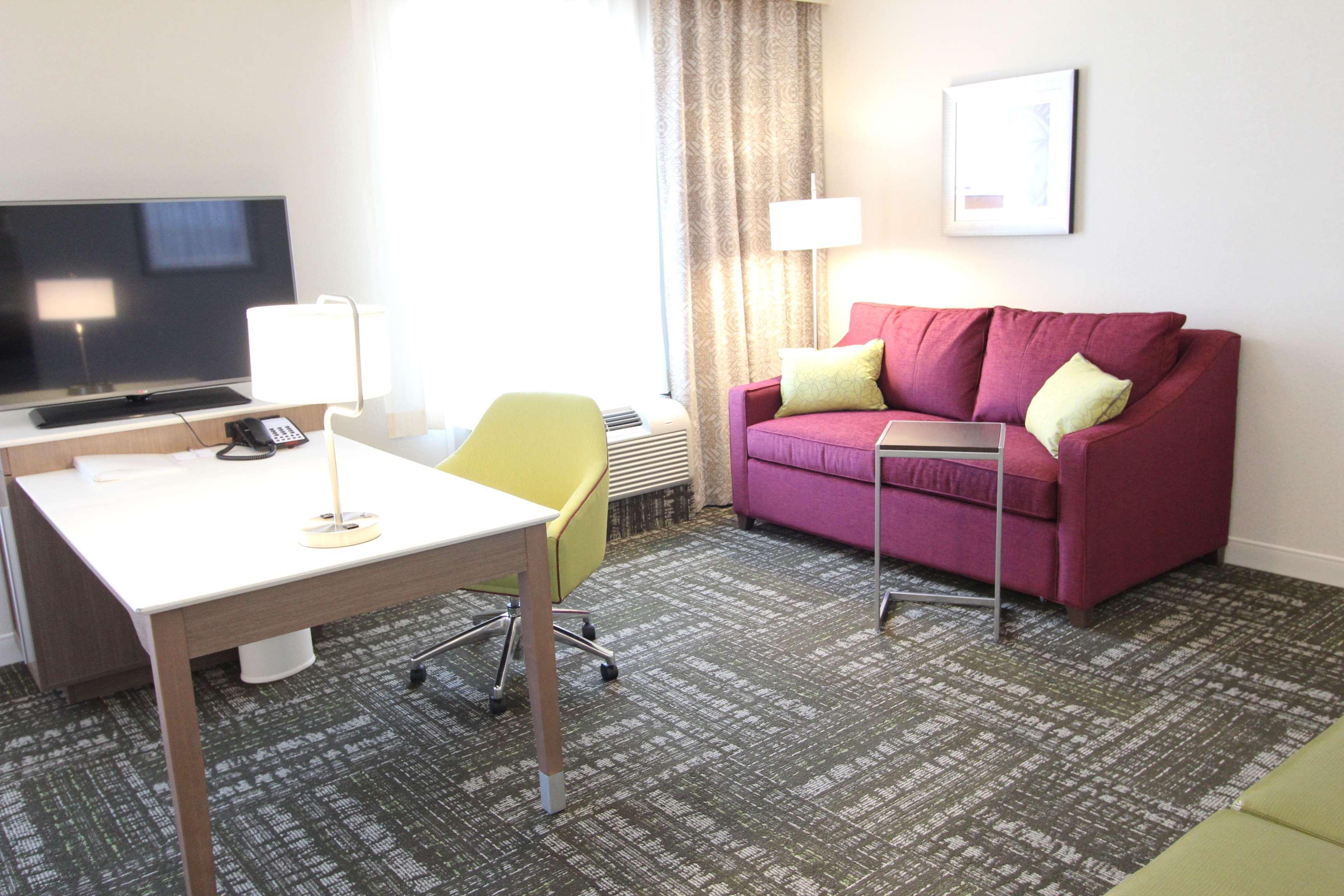 Hampton Inn & Suites Dallas Market Center Dış mekan fotoğraf