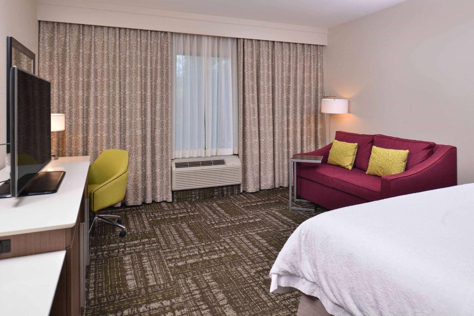 Hampton Inn & Suites Dallas Market Center Dış mekan fotoğraf